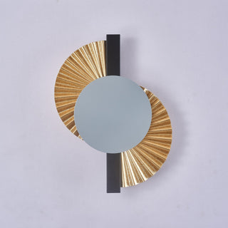 Gilded Fan Wall Lamp-Neutral Decor