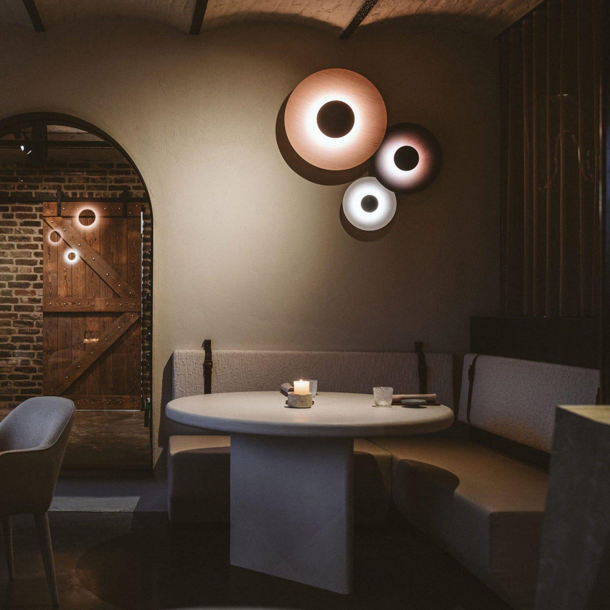 Sirixel Simplicity Glow Plug-in Wall Light-Cielum