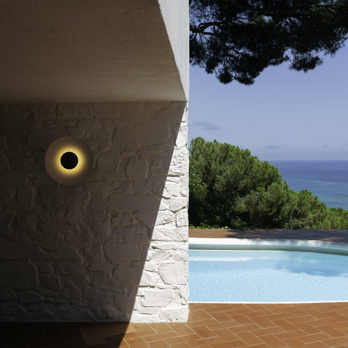 Sirixel Simplicity Glow Plug-in Wall Light-Cielum