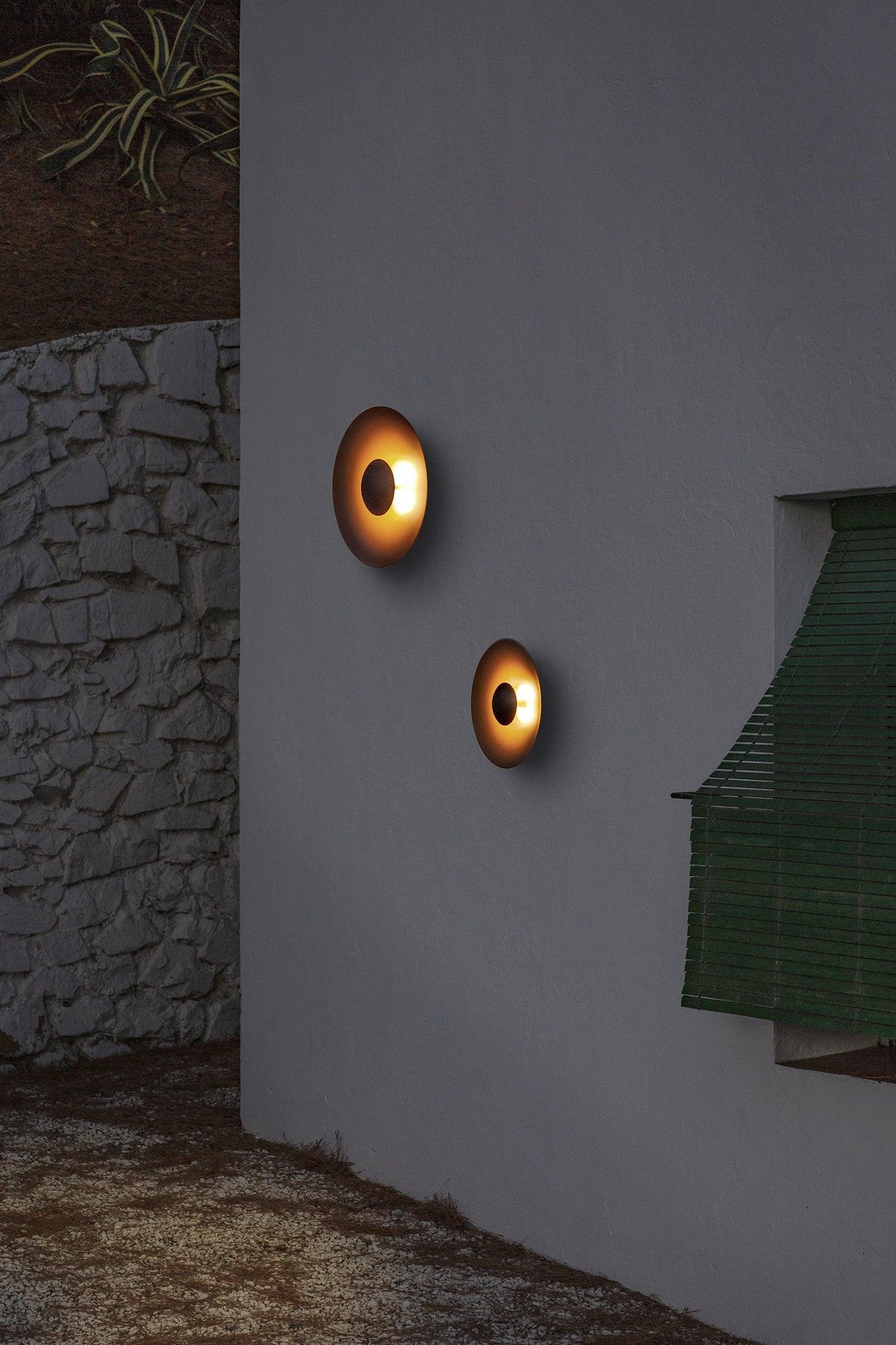 Sirixel Simplicity Glow Plug-in Wall Light-Cielum