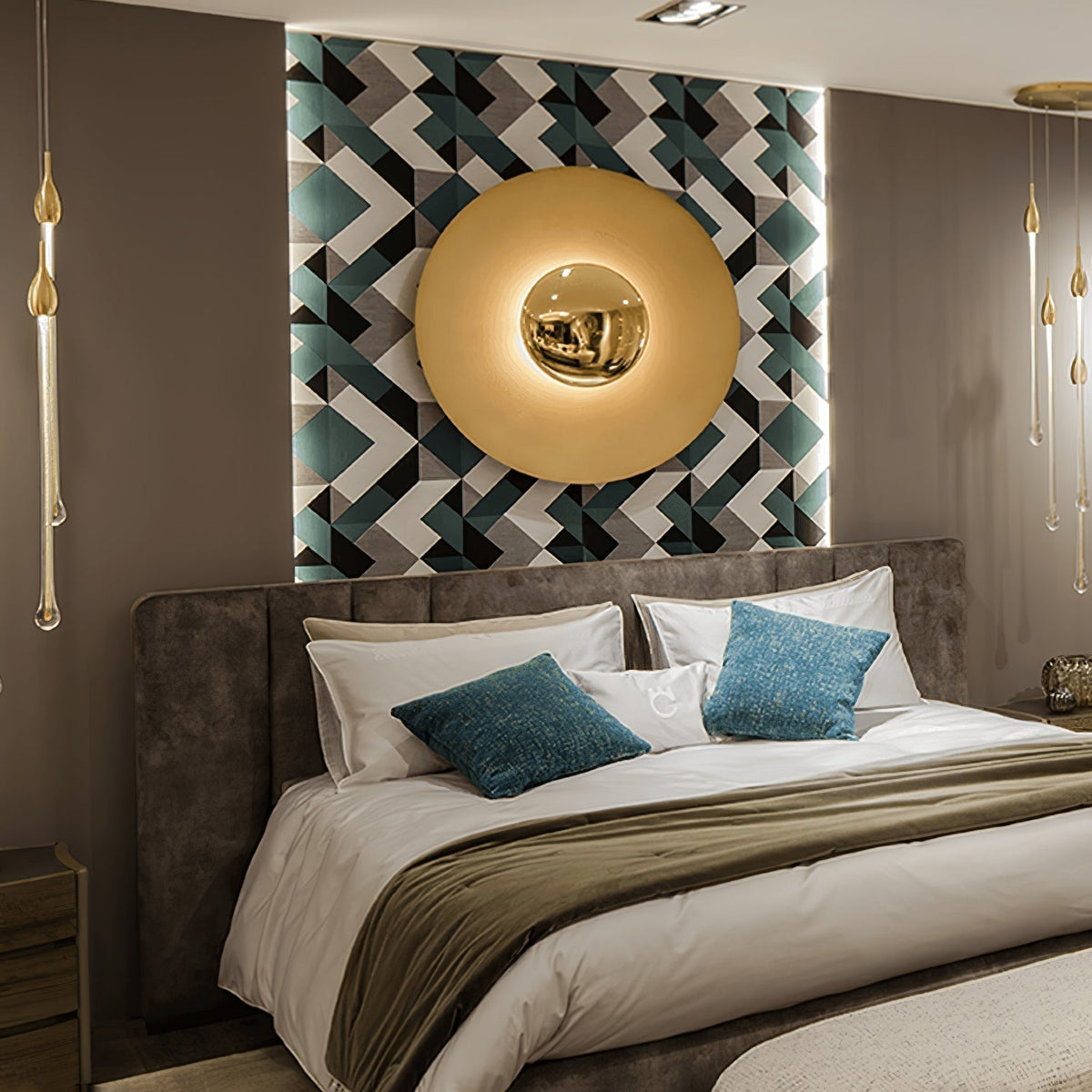 Sirixel Simplicity Glow Plug-in Wall Light-Cielum