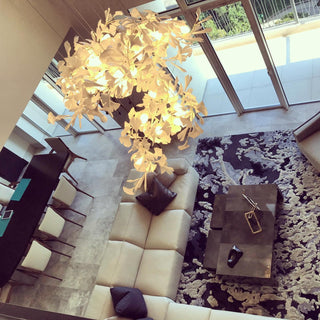 Olivia Lustre en céramique en forme de branche avec feuille de gingko