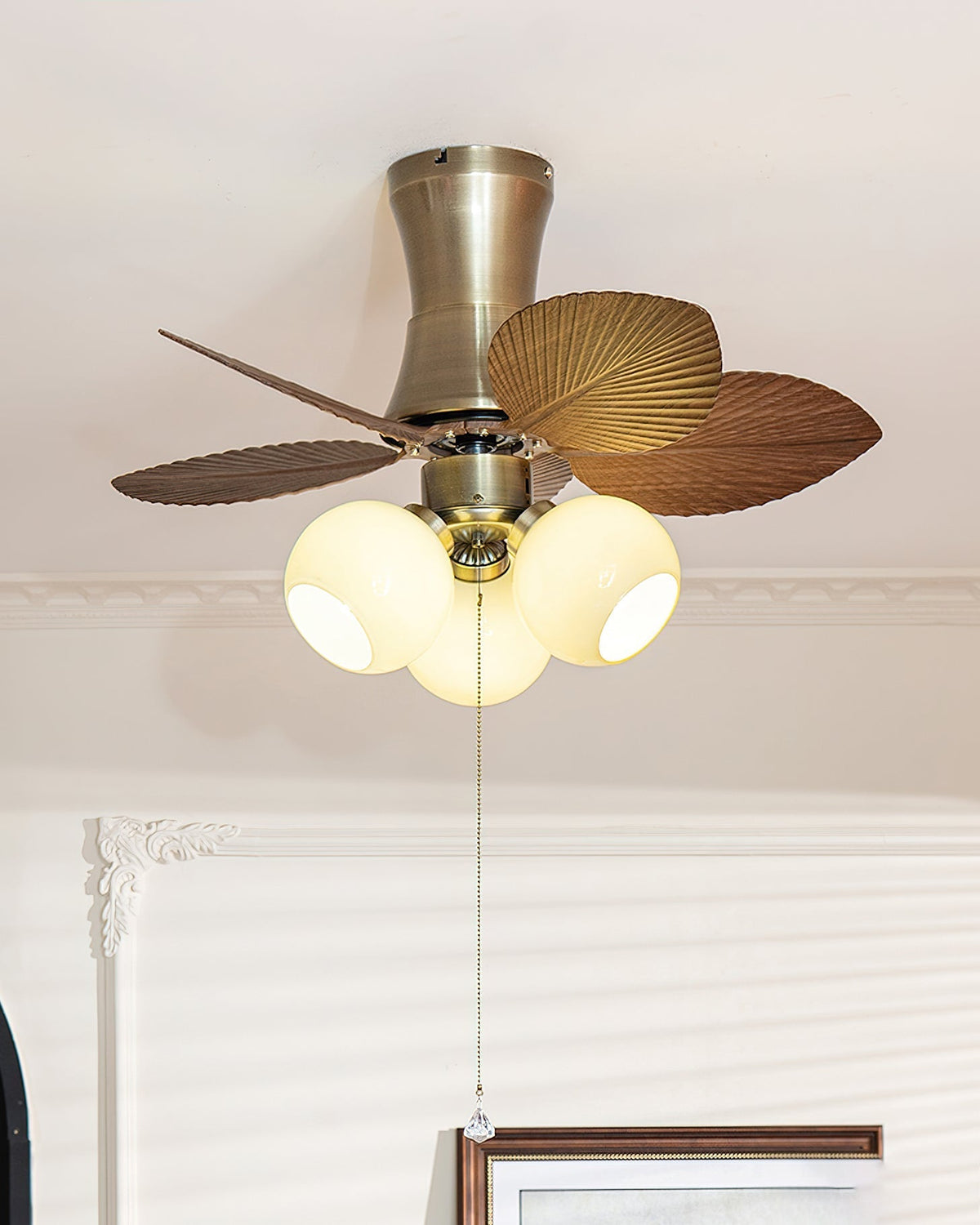 Top-down view of the Glauk Ceiling Fan Light's mounting.
