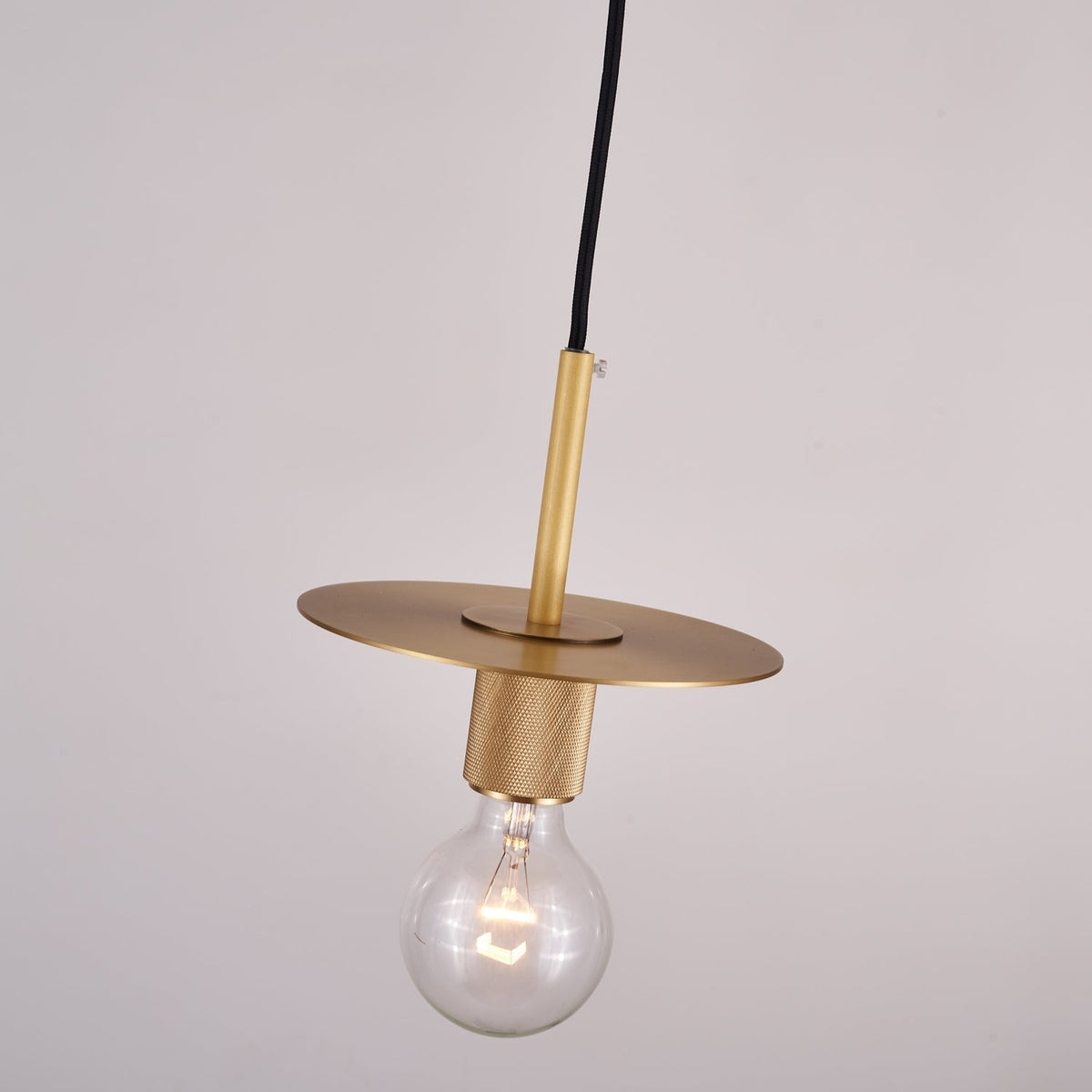 Elvara Suspension en Laiton Nordique Moderne