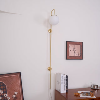 Evshaia Applique Murale Globe Élégance Premium en Laiton et Verre avec Prise