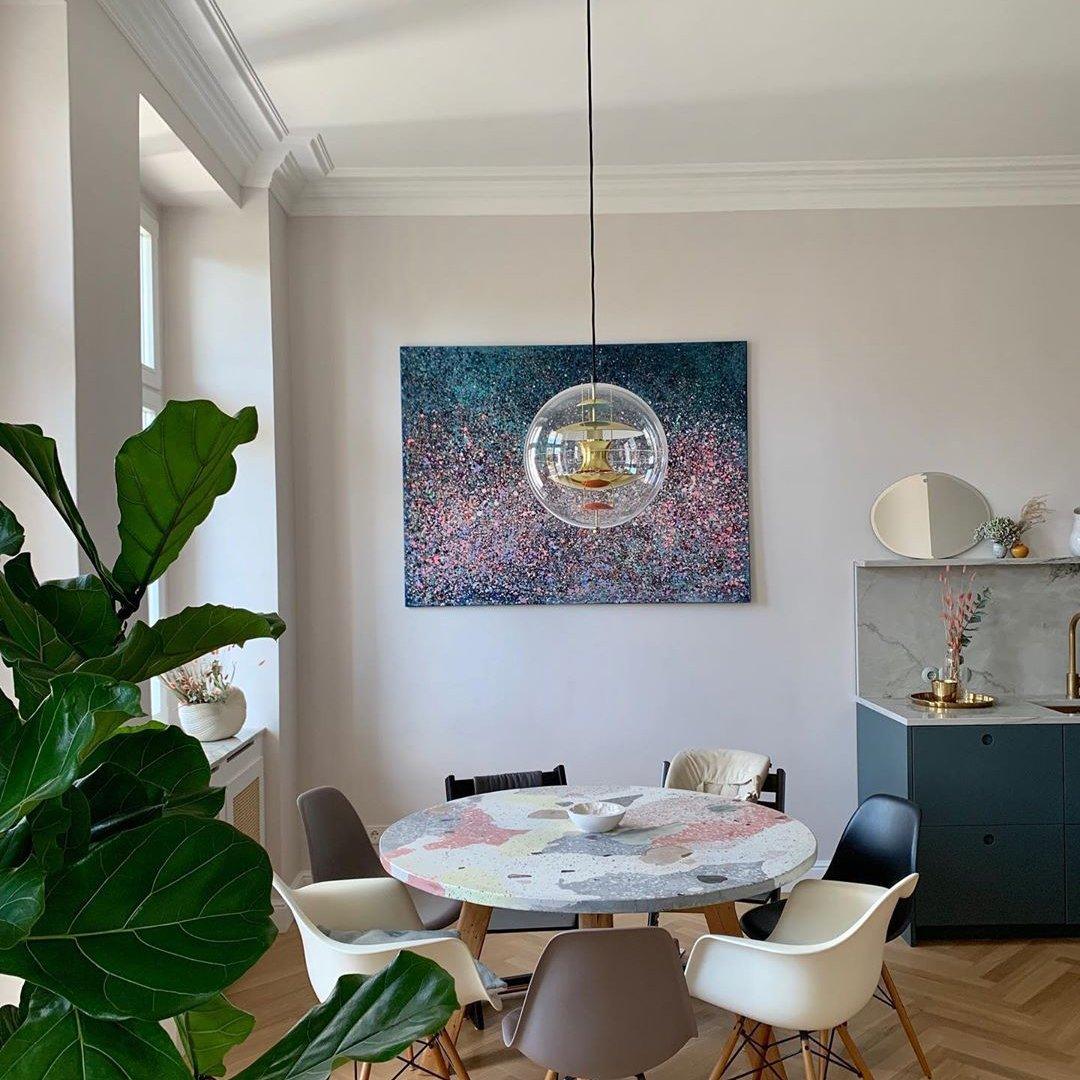 Orlaeen Lampe suspendue Globe en métal et acrylique à créativité individuelle