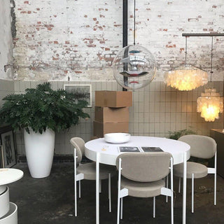 Orlaeen Lampe suspendue Globe en métal et acrylique à créativité individuelle