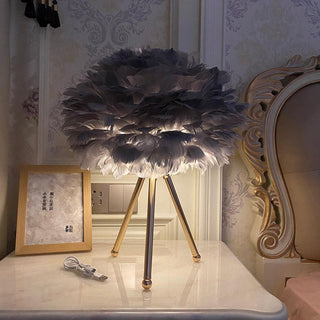Nilo Lampe de Table Plume Féminine