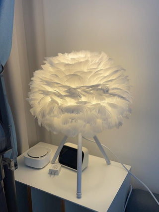 Nilo Lampe de Table Plume Féminine