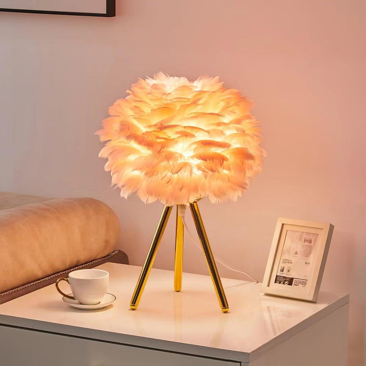 Nilo Lampe de Table Plume Féminine