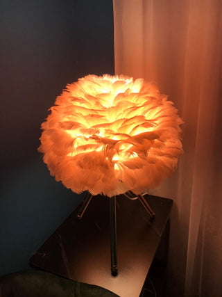 Nilo Lampe de Table Plume Féminine