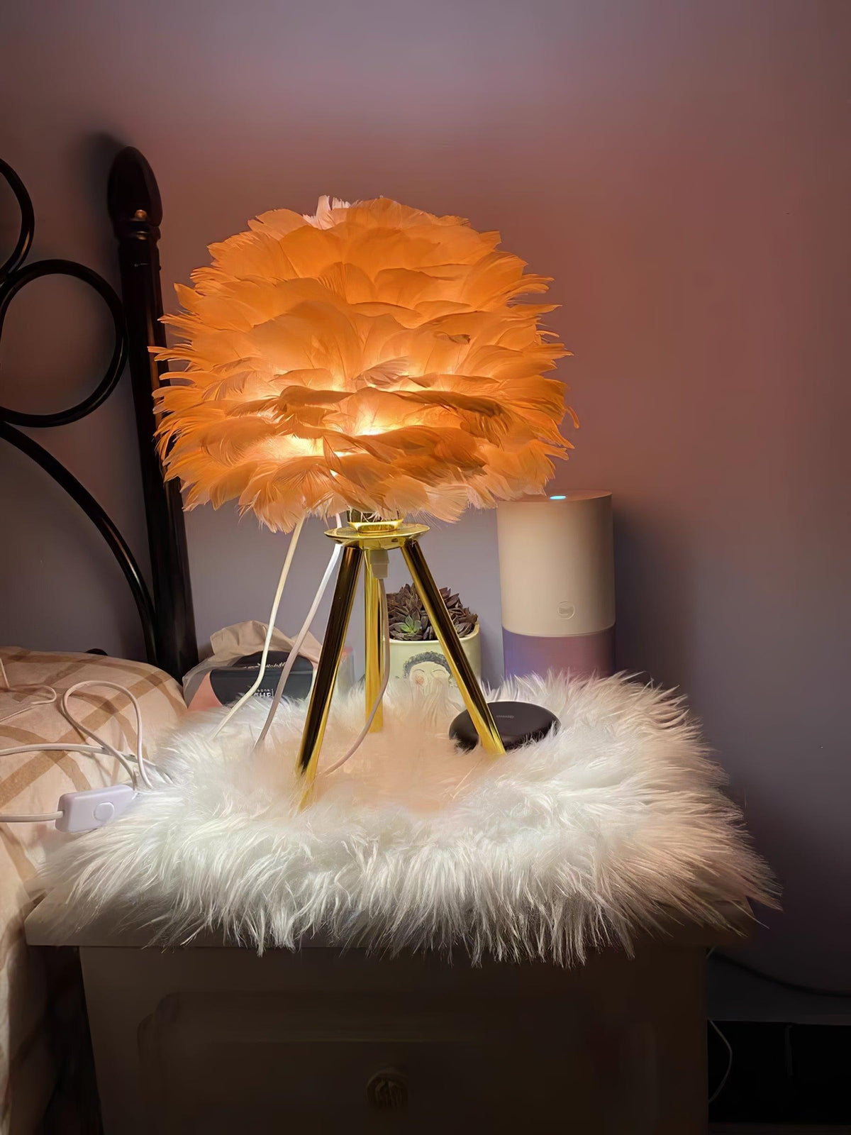 Nilo Lampe de Table Plume Féminine