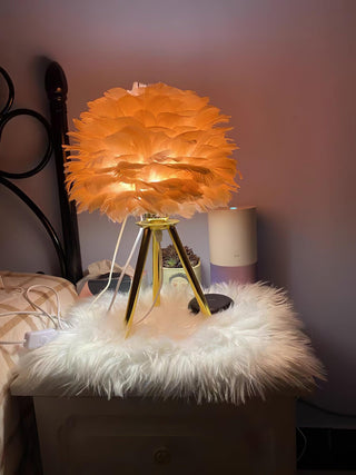 Nilo Lampe de Table Plume Féminine