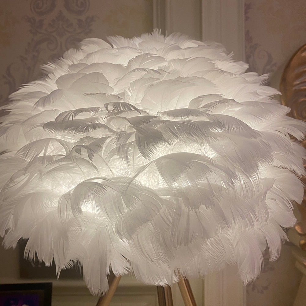 Nilo Lampe de Table Plume Féminine