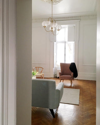 Lustra Lustre en Laiton avec Globe et Bras Courbés