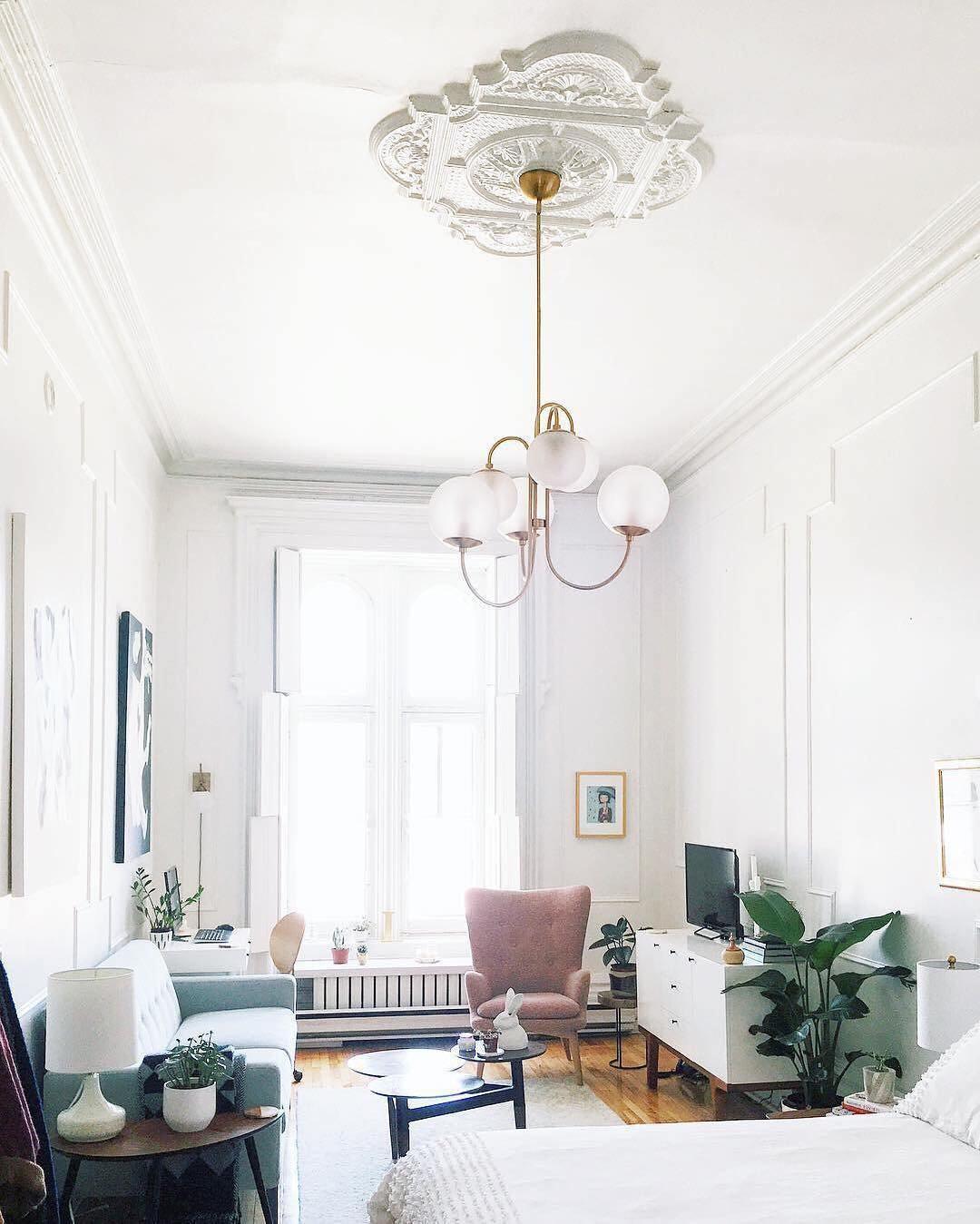 Tavelle Lustre en Laiton avec Globe et Bras Courbés