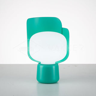 Zuri Lampe de Table Minimaliste en Plastique
