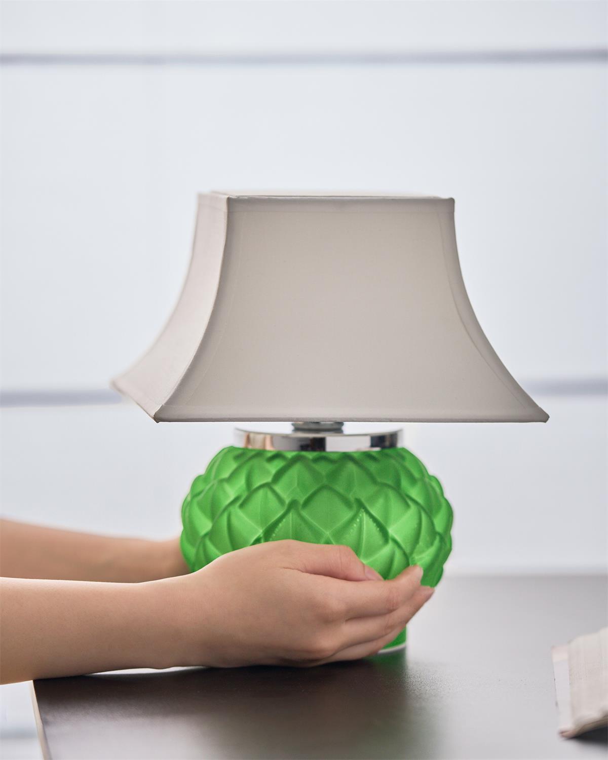 Grennet Lampe de Table