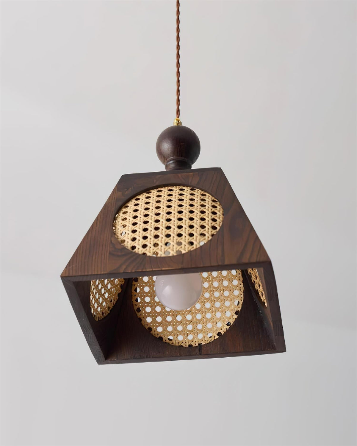 Viraanora Suspension
