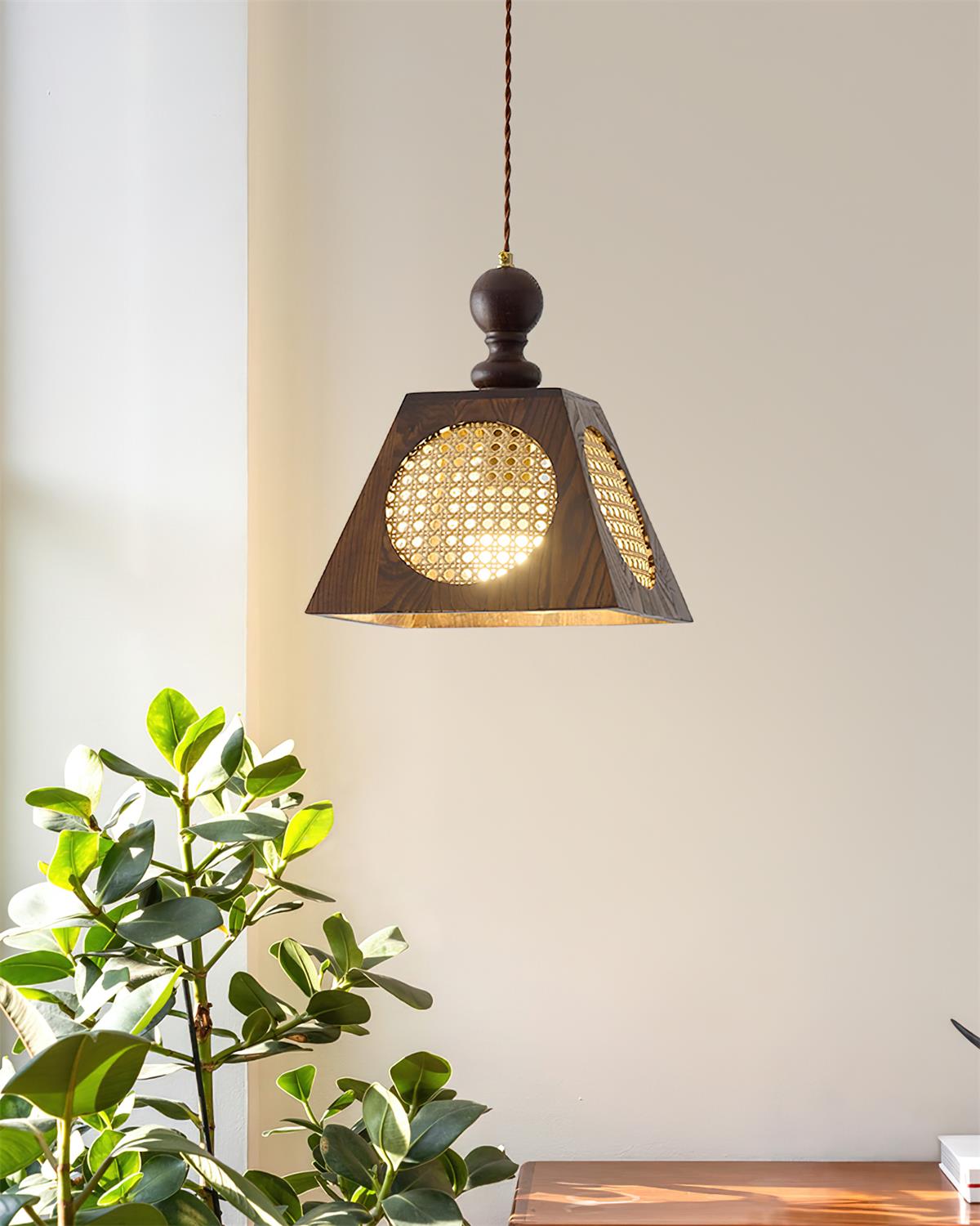 Viraanora Suspension