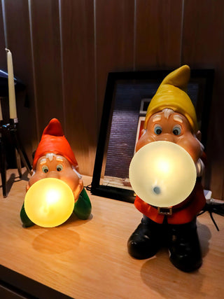 Brisa Lampe de Table en Résine Joueuse Artiste