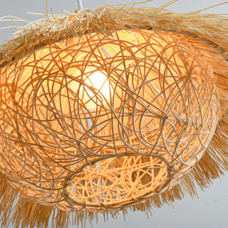 Suspension en rotin tissé à la main