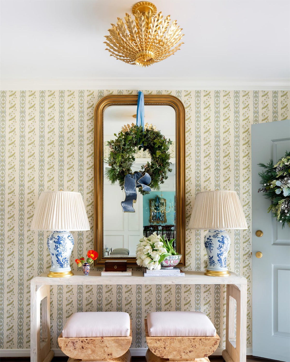 Geyon Golden Leaf Chandelier-Neutral Decor