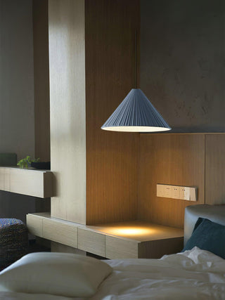 Cone Lampe Suspendue Minimaliste en Résine Chapeau