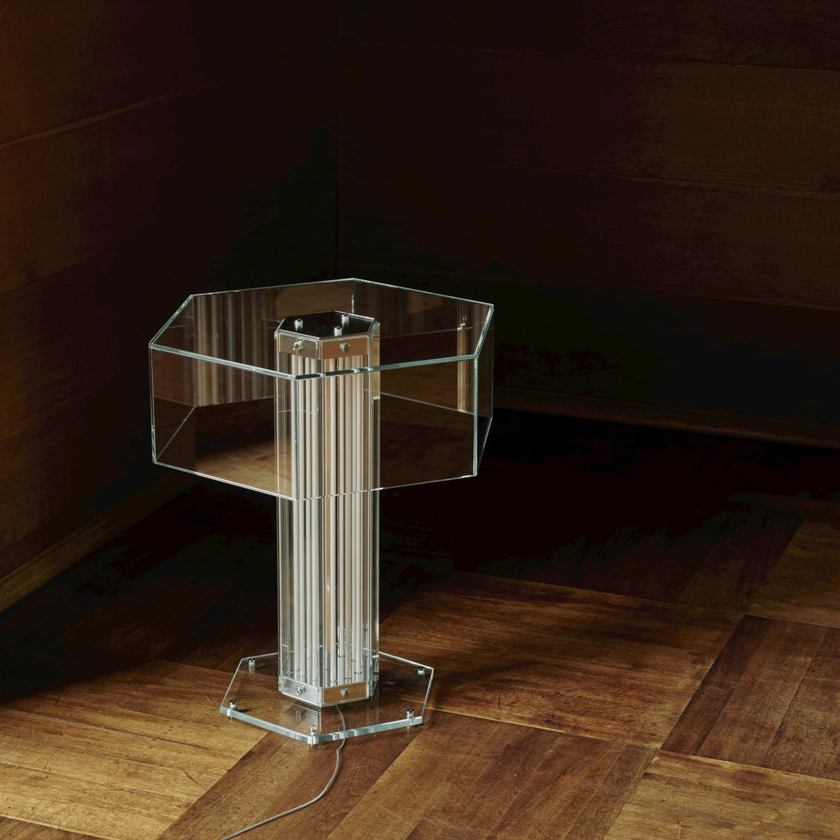 Hexagonal Glass Table Lamp-Neutral Decor