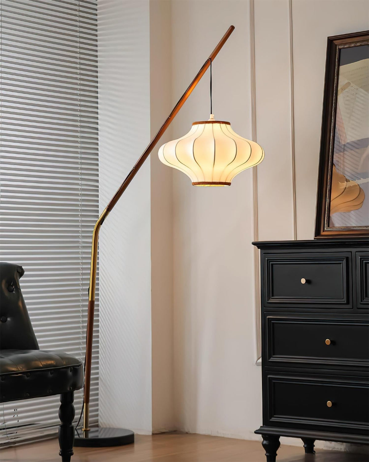 Oreluia Lampadaire