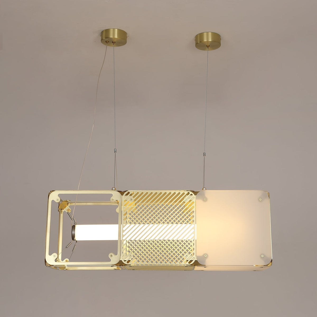 Zorira Premium Nordic Art Laiton Suspension