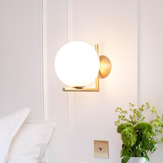 Joanna Applique Murale Moderne Minimaliste en Verre Soufflé Opale