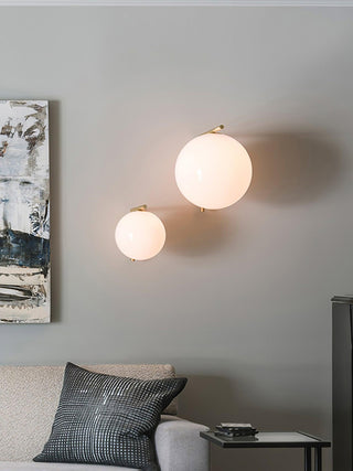 Joanna Applique Murale Moderne Minimaliste en Verre Soufflé Opale