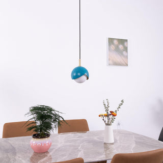 Solara Lampe Suspendue en Laiton Globe Opale Emboîté Moderne