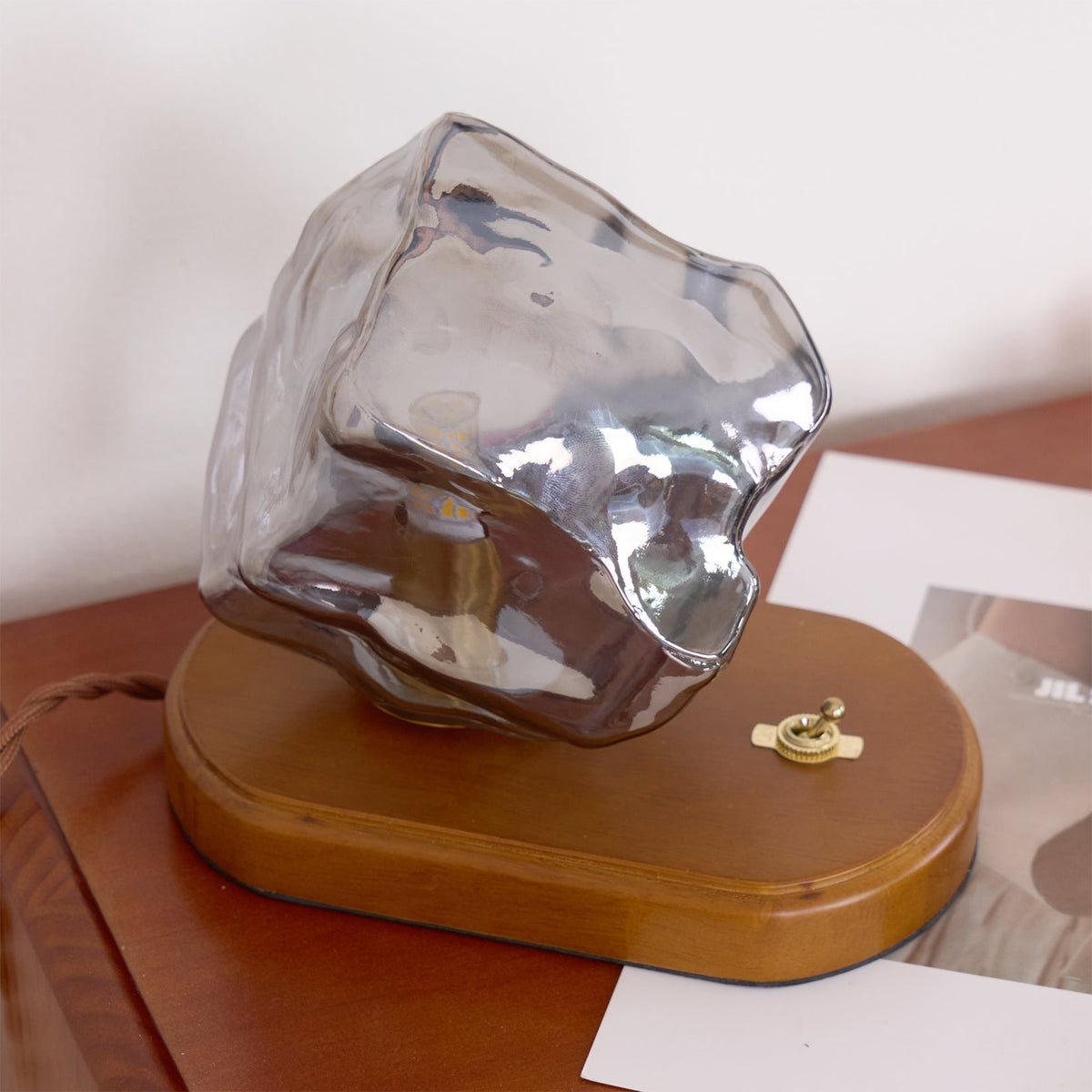 Maris Lampe de Table en Bois d'Art