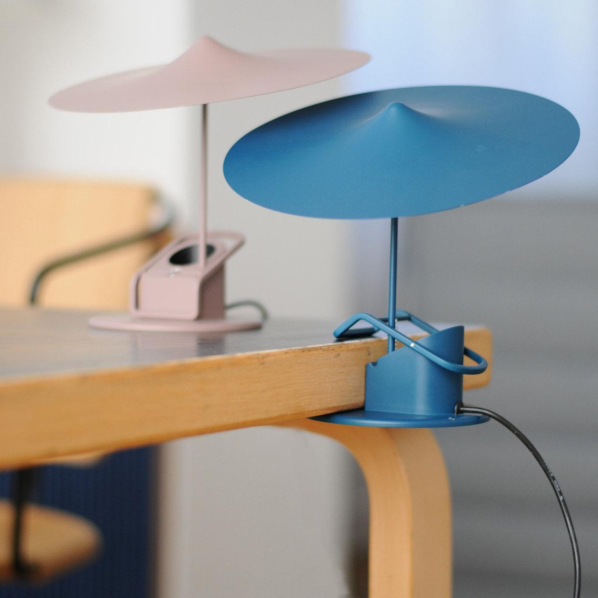 Lumoce Lampe de Table Futuriste