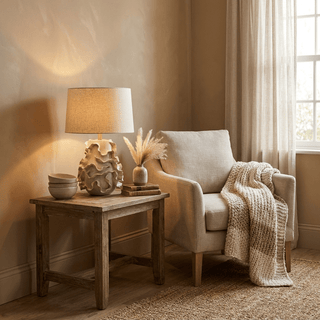 Increspa Ruffled Ceramic Table Lamp-Neutral Decor