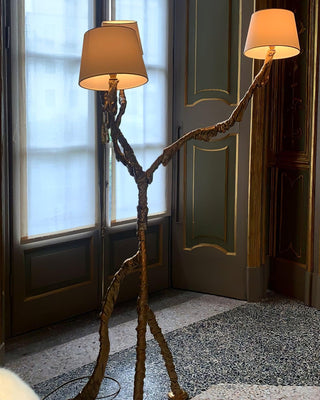 Dendria Lampadaire à Trois Bras Sculptural
