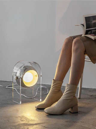Tynza Lampe de Table en Acier Futuriste