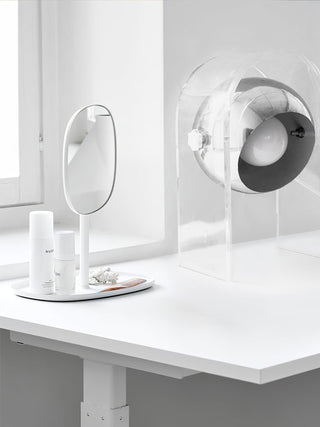 Tynza Lampe de Table en Acier Futuriste