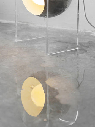Tynza Lampe de Table en Acier Futuriste