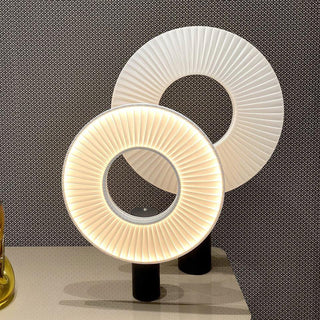 Levara Lampe de Table en Tissu