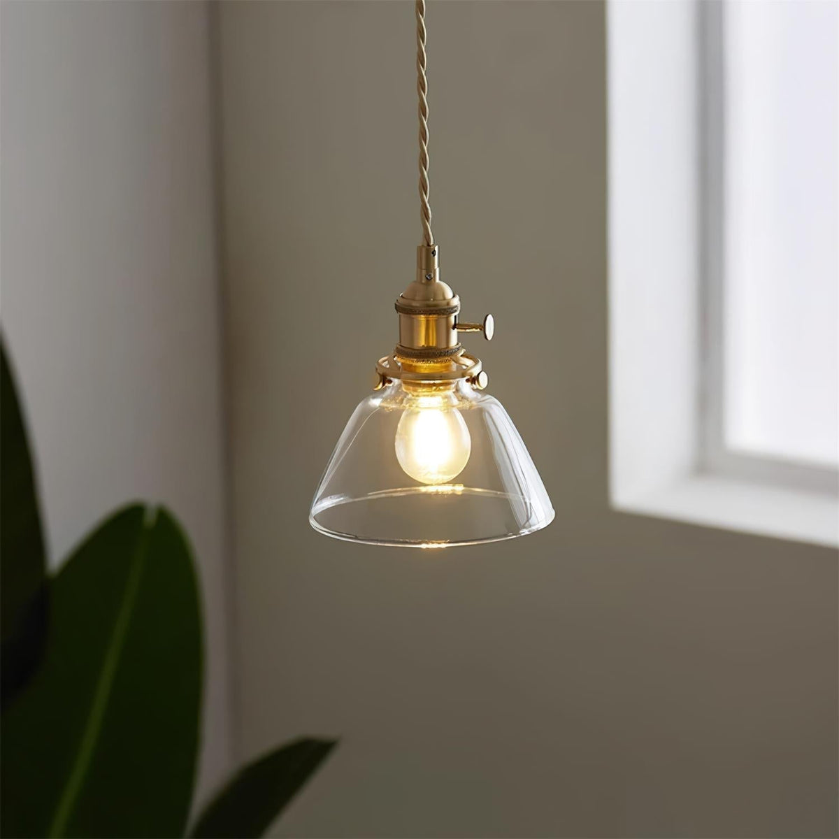 Kexo Clear Glass Pendant Light-Neutral Decor
