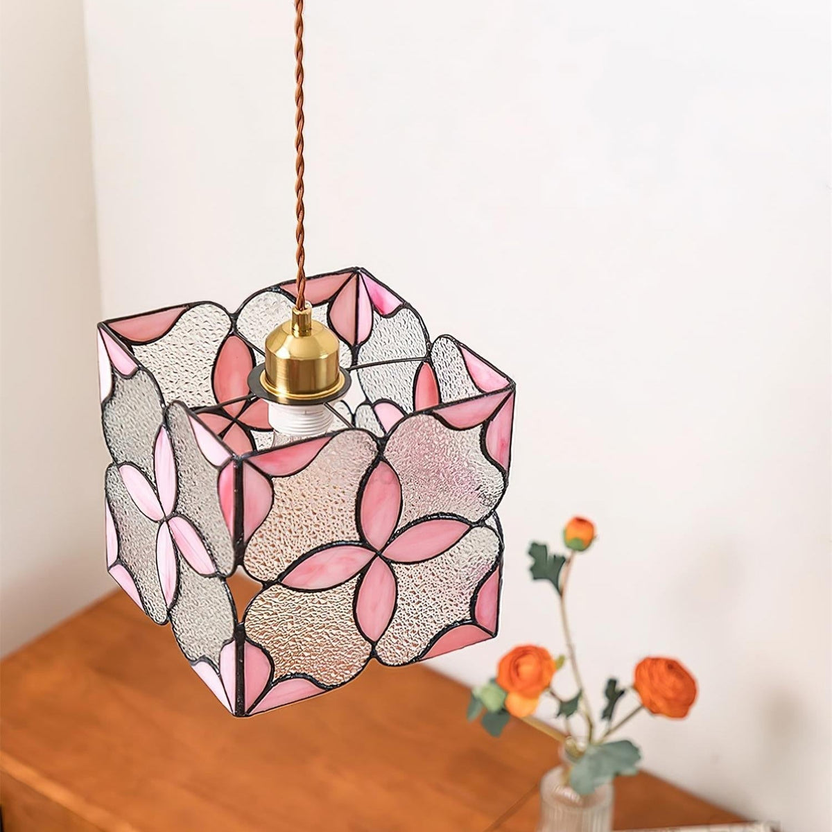 Glyna Tiffany Pendant Light-Neutral Decor