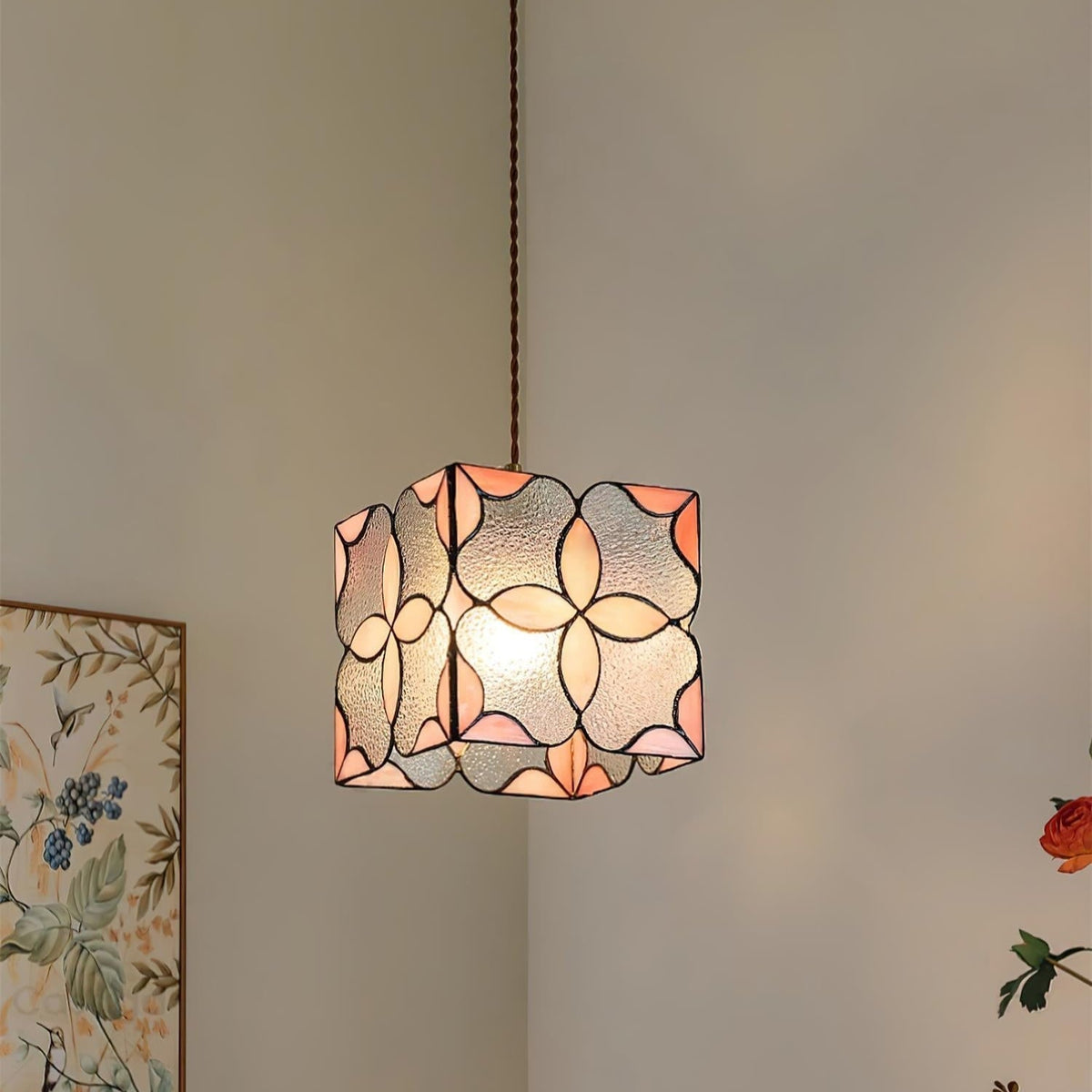 Glyna Tiffany Pendant Light-Neutral Decor