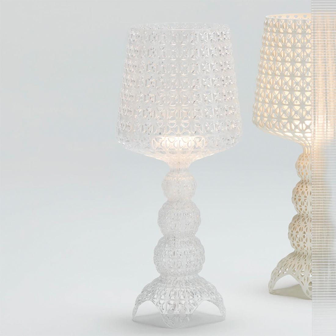 Lilah Lampe de Table en Acrylique Luxe