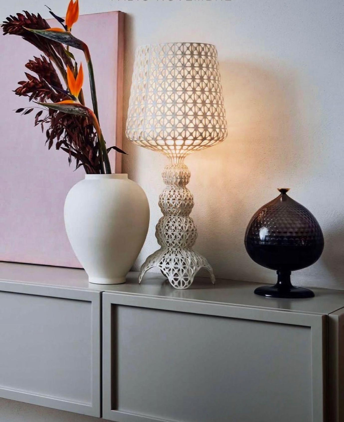 Lilah Lampe de Table en Acrylique Luxe