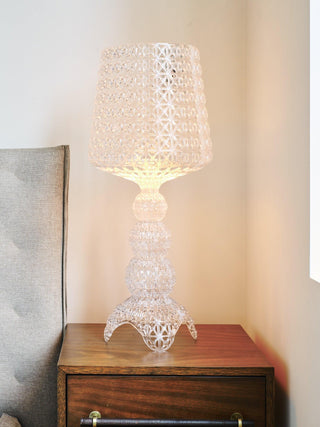 Lilah Lampe de Table en Acrylique Luxe