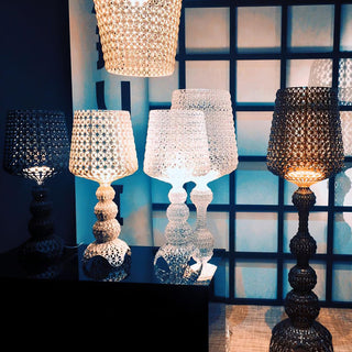 Lilah Lampe de Table en Acrylique Luxe