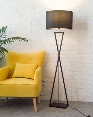 Xeno Lampadaire en Tissu Noir Moderne
